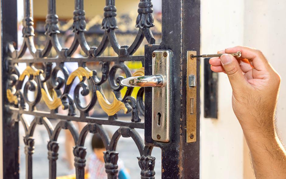 prix serrurier ouverture de porte Maisons-Alfort